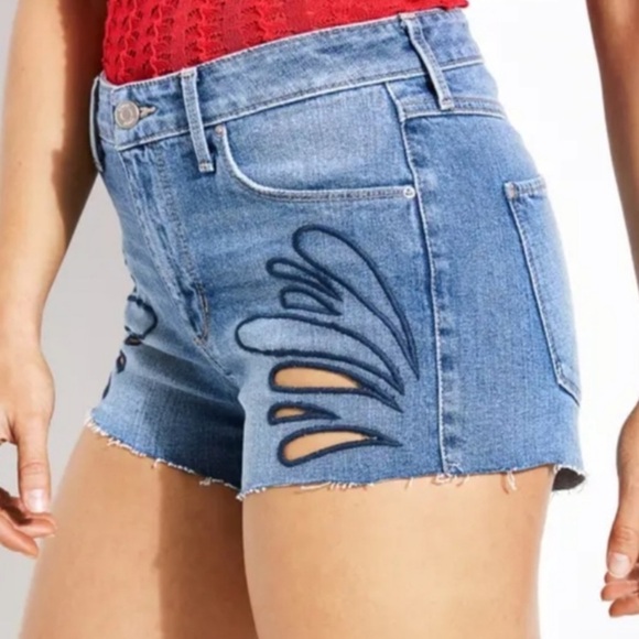 Guess Jean Shorts Embroidered Peek-a-boo Size 27 - Picture 2 of 11